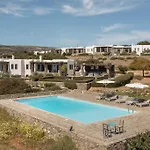Blue Coral 1 * Isterni (Paros)