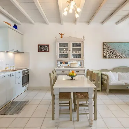 Isterni - 3 Bedroom Sea View 13 Min Naousa - Blue Coral 1 *