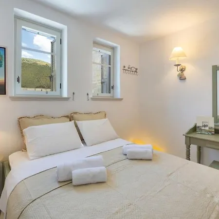 Isterni - 3 Bedroom Sea View 13 Min Naousa - Blue Coral 1 Apartment